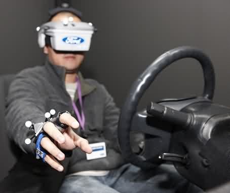 nuevo-centro-realidad-virtual-ford-logo