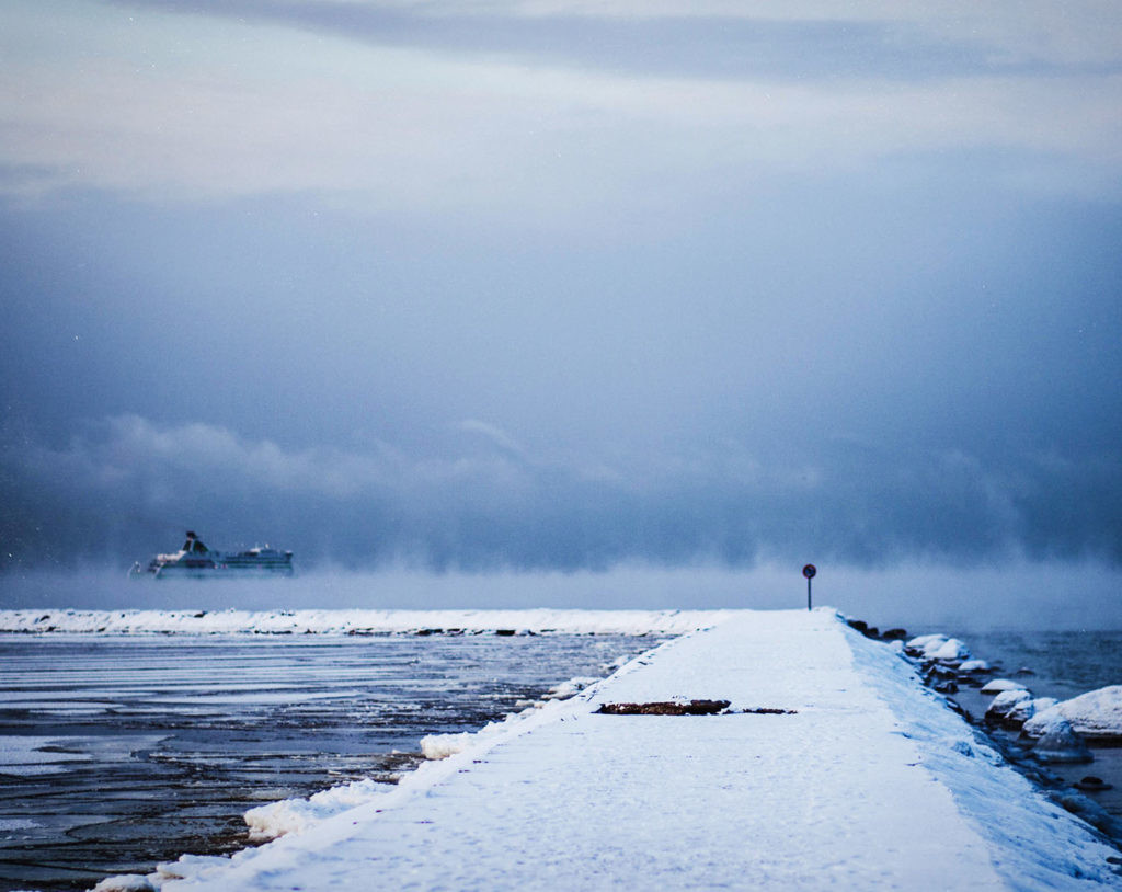 El deshielo provoca que se abran nuevas rutas marítimas en el Ártico.