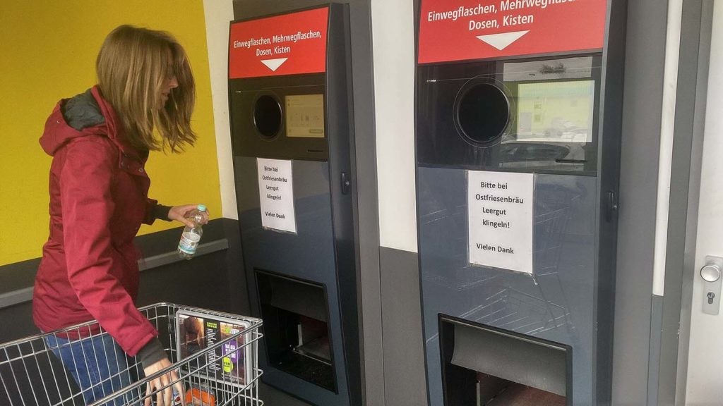 Las máquinas de reverse vending facilitan poder sacar datos de la basura.