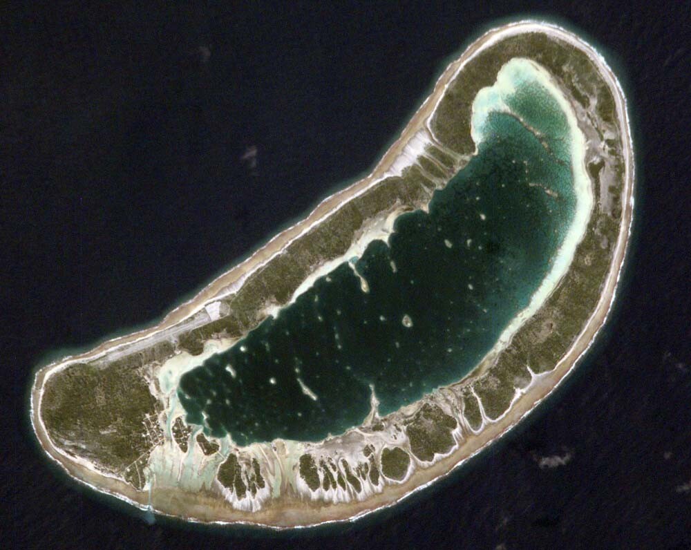 atolón donde terminó el viaje de Kon-Tiki