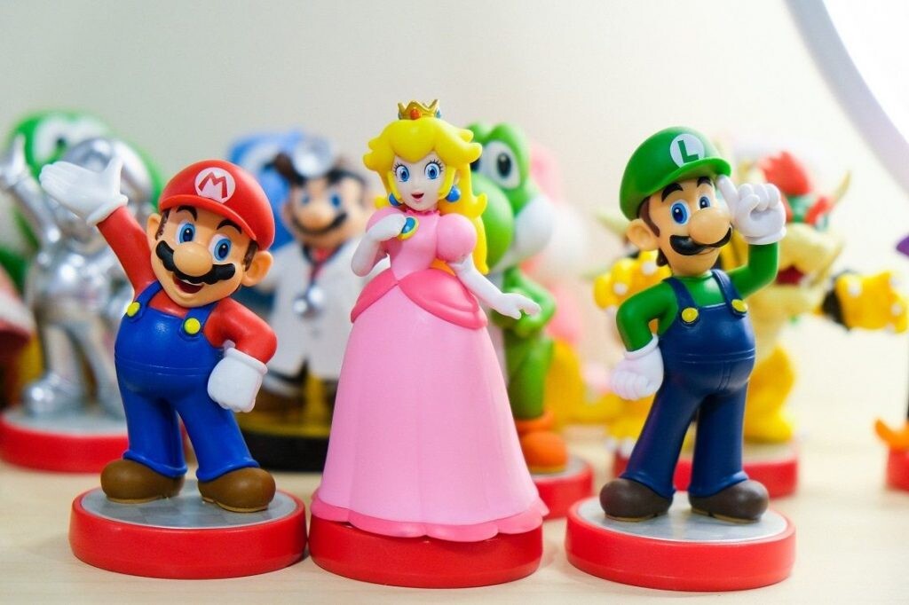 Super mario, Peach y Luigi