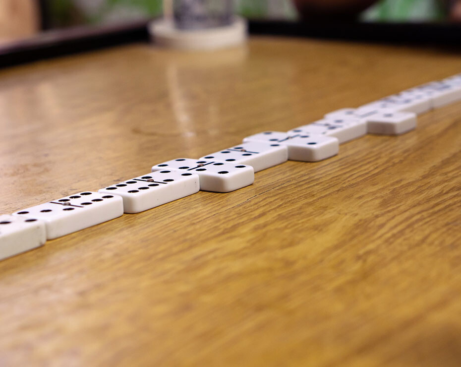 Te contamos dónde y cómo jugar al dominó online.