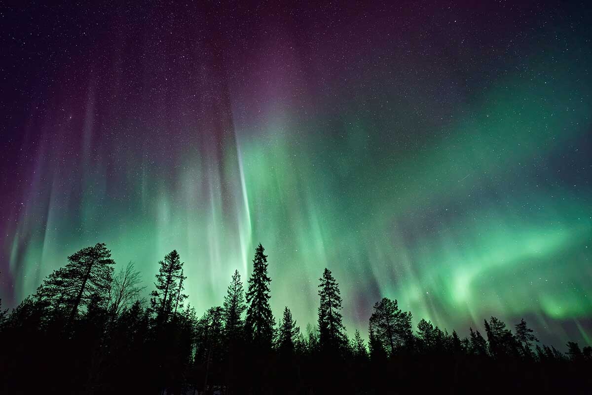 Te contamos qué es la aurora boreal y por qué se produce.