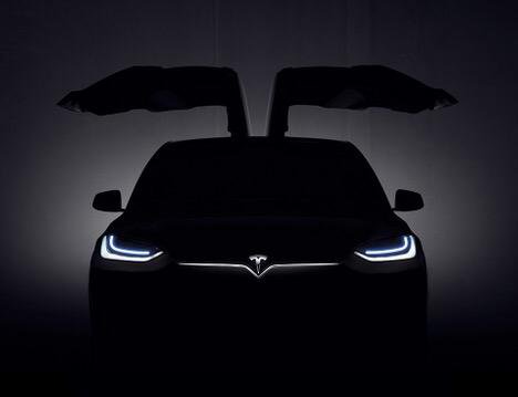 Tesla Model X contorno