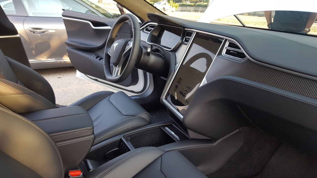 Interior de Tesla Model S