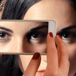 Smartphones personalizados por el movimiento de los ojos