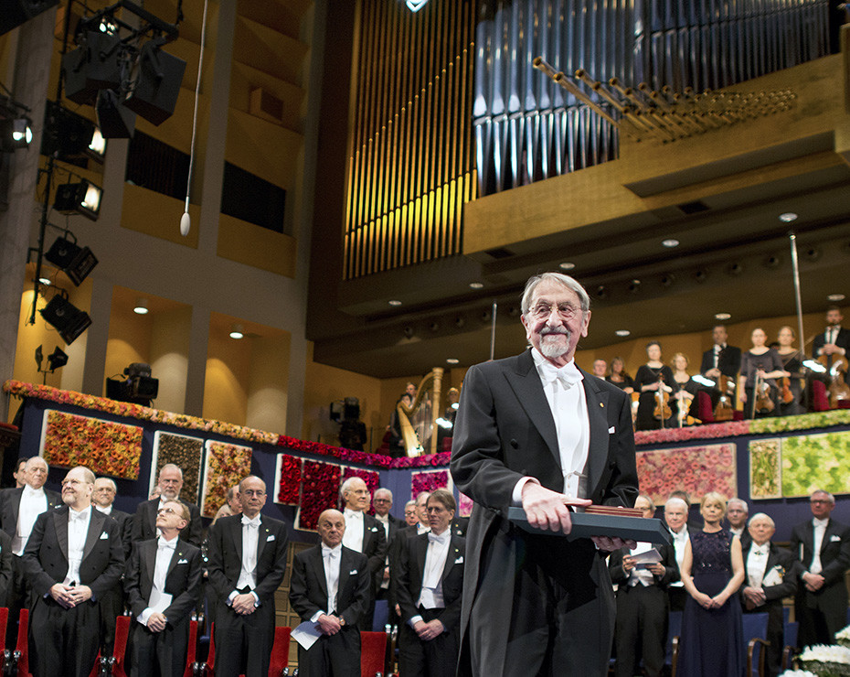 Martin Karplus en la ceremonia del Nobel