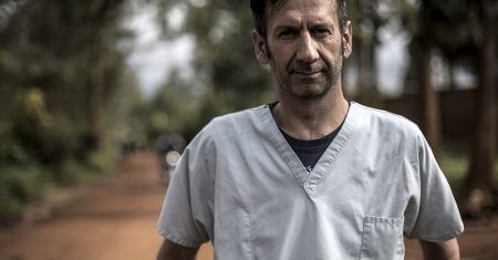 Luis Encinas, asesor médico de Médicos Sin Fronteras