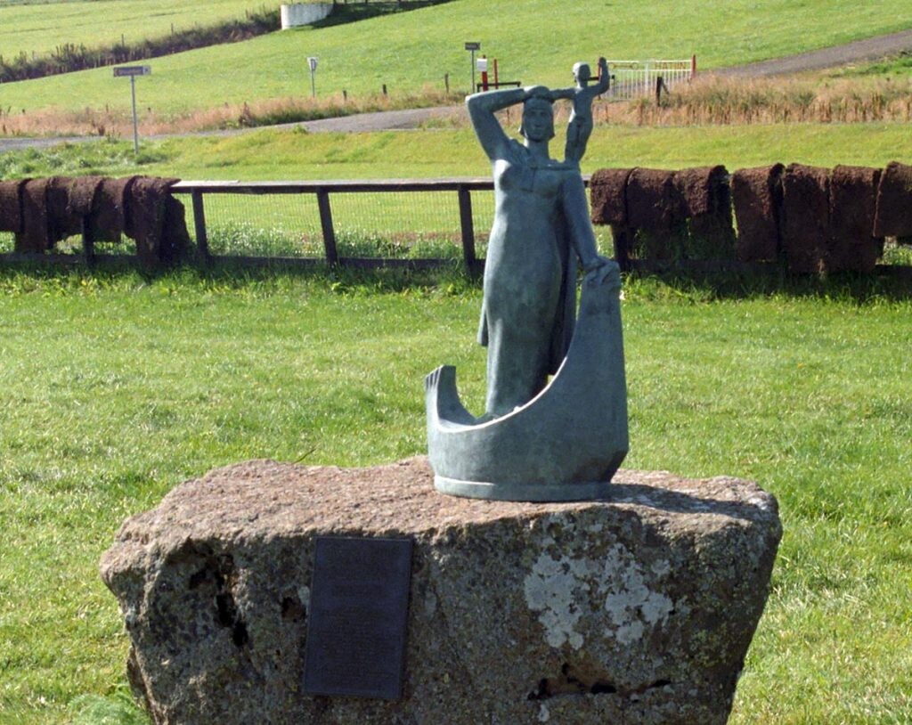 estatua de Gudrig en Islandia