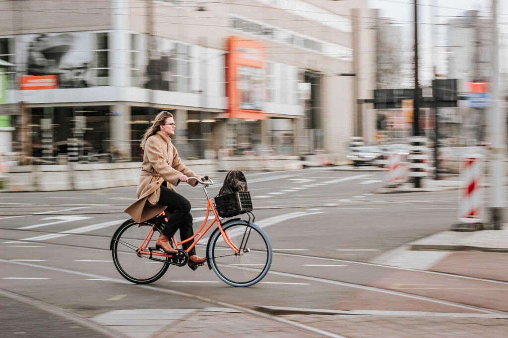 caminar y andar más en bici en las ciudades