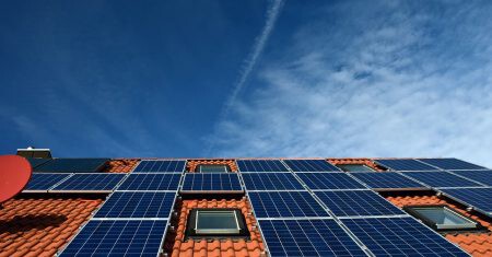 Orange y Powen instalarán paneles solares