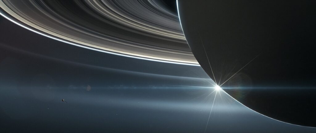 La sonda Cassini observando los anillos de Saturno