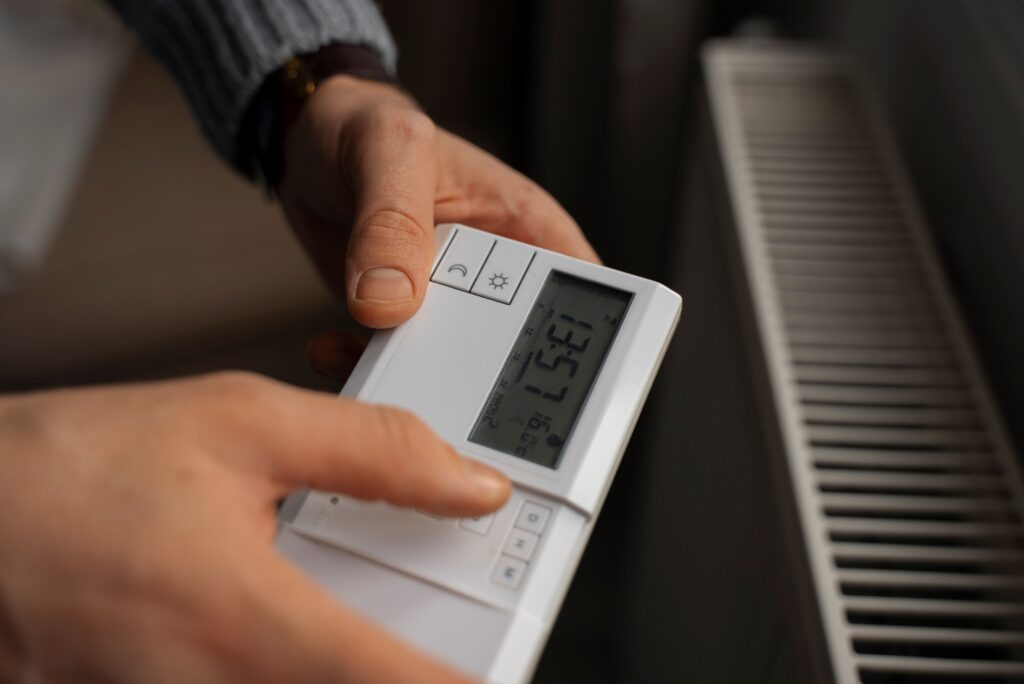 ¿Cuánto se ahorra bajando un grado la calefacción?